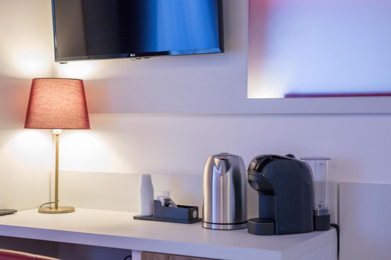 Magenta Luxury Argentina Hotel Рим Екстериор снимка